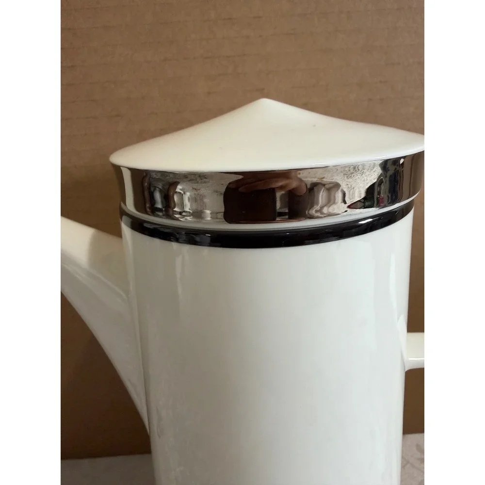 Mikasa Bone China Solitude Coffee Pot A5-166 White Silver Trim Japan Narumi